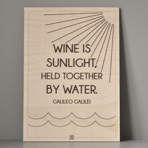 traeskilt_sunlight_water_wine